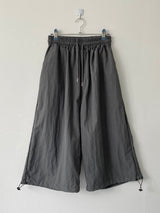 Capri wide string pants