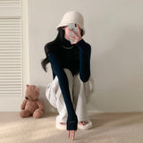 サイドシャーリングレーベルタートルネックTシャツ