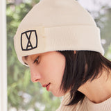 VA Square Big Label Beanie / Ivory