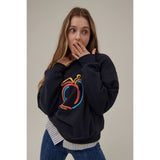 ピーチエンボスドプリントスウェットシャツ / PEACH EMBOSSED PRINT SWEATSHIRT_NAVY