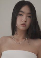 COIL CHAIN NECKLACE