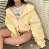 エンブロイダリー２wayフーディジップアップ