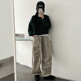 Niro Fleece Cropped Sweatshirt