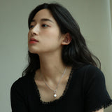 silver toggle necklace (6679752409206)