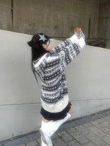 イグルーフードロングニットウェア / Igloo hooded long knitwear
