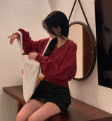 パステルVネッククロップドスウェットシャツ