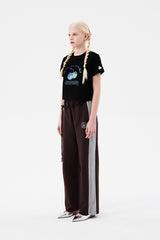 チェリーアーチロゴクロップTシャツ / CHERRY ARCH LOGO CROP T-SHIRT [BLACK]