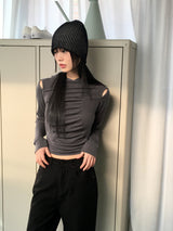 シャーリングショルダースリットフードTシャツ