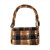 プレードテディファークロスボディバッグ / PLAID TEDDY FUR CROSSBODY BAG