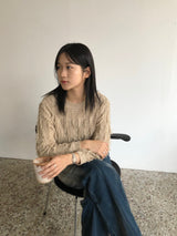 Freewheeling tassel round knit 