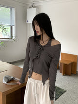 ケイタオールインワンホルターアイレットクロップド長袖Tシャツ / Keita all-in-one halter eyelet cropped long-sleeved T-shirt