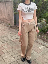 Waist slit lettering t