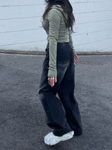 ボタンスリットスリムフーディー / Button Slit Slim Hoodie