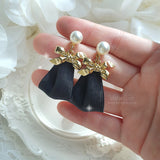 パリジェンヌピアス / Parisienne Piercing - Black (Han Jihyun, CSR Sua Piercing)