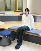モヘアVネックニットウェア