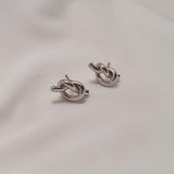 デイリーノットピアス