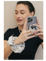 Silver Scrunchie (Silver)