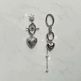 ハートアンドチェーンピアス / Heart and Chain Piercing - Silver Color