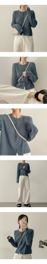 Kasongbukle Knit Cardigan