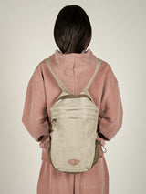 アドベンチャーバックパック [ BEIGE ]