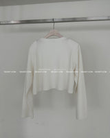 パッチナッピングショルダーパッドクロップTシャツ