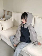 Stormy windbreaker