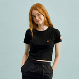 スモールチェリークロップ丈のTシャツ／SMALL CHERRY CROP T-SHIRT [BLACK]