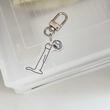 elongated cat looking in the mirror Key Ring