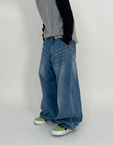 スポーツウォッシングバルーンデニムパンツ / SPORTS WASHING BALLOON DENIM PANTS