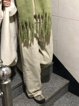 バジルツータックコーデュロイパンツ