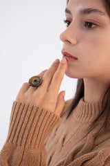 シグネイチャーボタンウィズニットリング/Merry,Motive signature button with knit ring (Khaki)