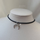 Upside Down Crescent Moon Choker Necklace - Silver