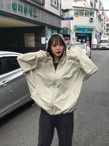 ダーウィンフードウィンドブレーカー