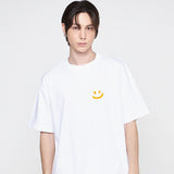 スモールドローイングスマイルショートスリーブTシャツ/Small Drawing Smile Short Sleeve Tee_White/Yellow Logo