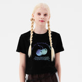 チェリーアーチロゴクロップTシャツ / CHERRY ARCH LOGO CROP T-SHIRT [BLACK]