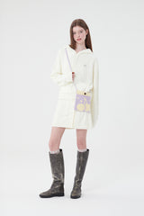 スモールチェリーショットニットフーディー／SMALL CHERRY SHORT KNIT HOODIE [CREAM]