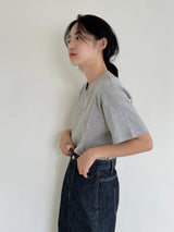 Modest indigo denim skirt