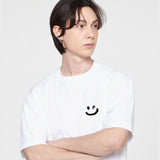 スモールドローイングスマイルショートスリーブTシャツ/Small Drawing Smile Short Sleeve T-shirt_White/Black Logo