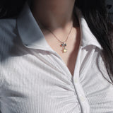 Ribbon Star Necklace
