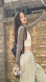 ナグランクロップドロングスリーブTシャツ/ Nagrang cropped long sleeve tee