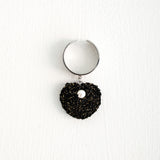 チャビーハートペンダントサージカルオープンリング/Chubby heart pendant surgical open ring (black)