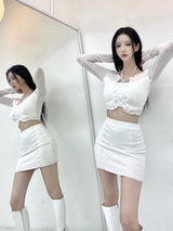 オッドストラップラインクロップT/796. Odd strap line crop T (2color)