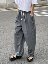 Balon one tuck nylon pants