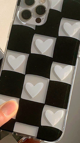 チェスブラックハートフォーンケース / Chess Black Heart Phone Case