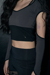 string circle crop top - charcoal