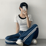 レミススパンデックスラウンドボタンスリーブTシャツ / Remiss Spandex Round Button Short-Sleeved T-Shirt