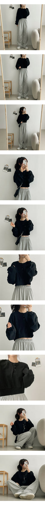 セイボタンラウンドクロップドスウェットシャツ / Say Button Round Cropped Sweatshirt