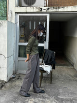 Minimal wide banding slacks