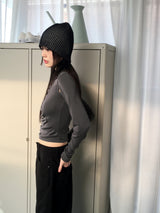 シャーリングショルダースリットフードTシャツ