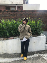 Robust one tuck cotton pants
